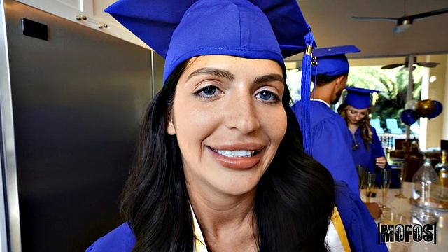 College Graduates - House Party