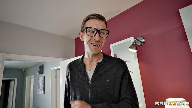 College Cutie Takes Notes