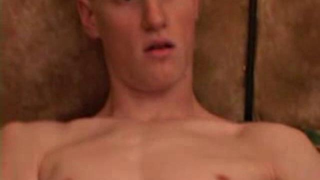 Amateur Dildo Jacking