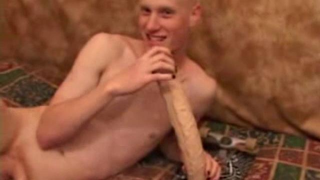 Amateur Dildo Jacking