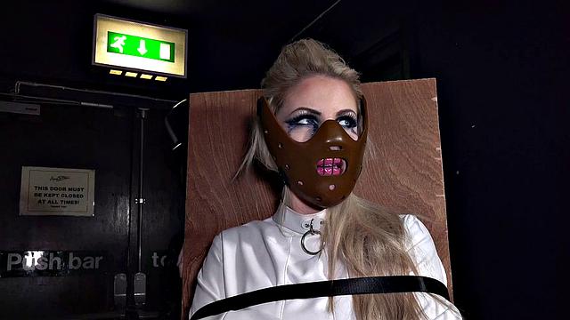 British leggings-wearing Kranky gets tied up & pounded by her masked leggings-wearing lover, Reaper