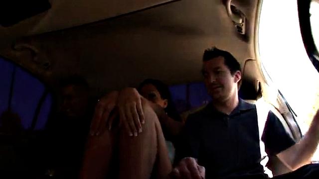 Larissa Dee Blowjob Threesome Slut