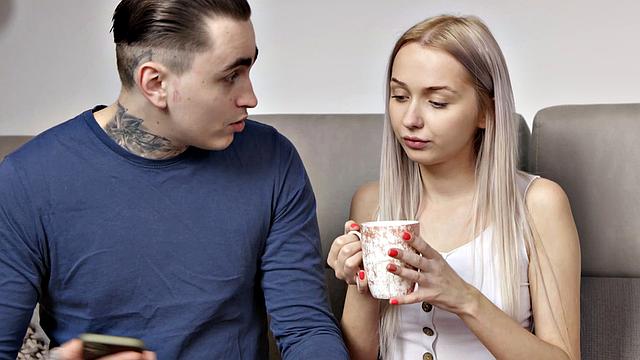 Casual Teen Sex - Bernie Svintis - Casual teen in a big city