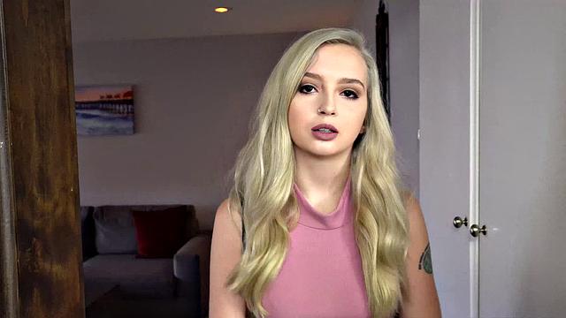 Private Casting X - Lexi Lore - Slurping twat fake casting fuck