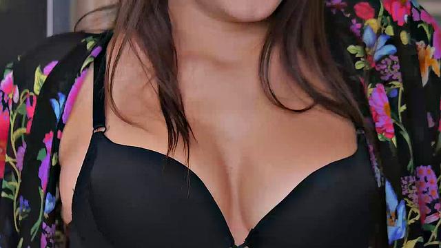 BLACK4K. Black-haired stunner forgets about hubby and gets nicely bred