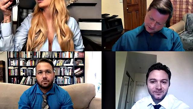 Solo bigtitted babe masturbates on webcam