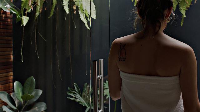 Juliana: Machine: Wild New Year