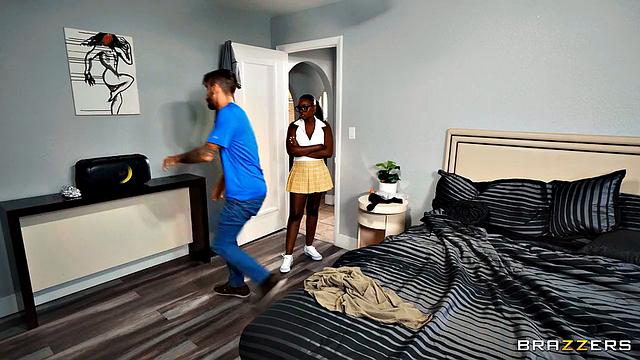 Eat My Pussy While Studying