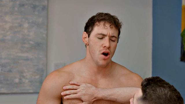 Eager jock analpounded in doggystyle while jerking