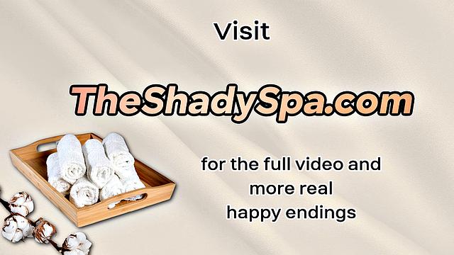 Muscular cougar masseuse deepthroating