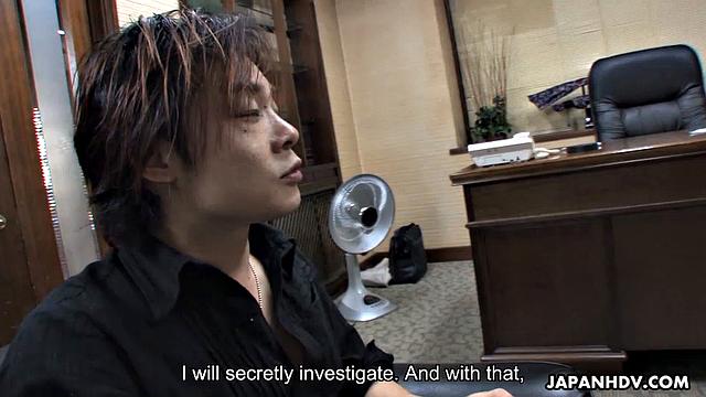 Hot Misaki Aiba pays with her snatch