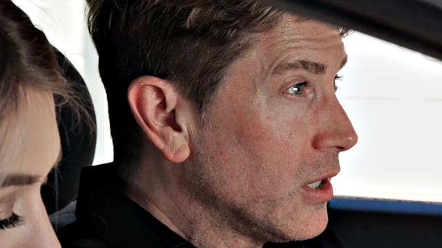 Natalia Starr Fucks Her Dealer and Cucks Boyfriend