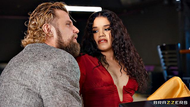 Ужин с куколдом - выбирают любовника прямо за столом, а потом делают тройничок в сортире, всё на камеру, приколы из ресторана от Archer Ali, Vince Karter и Ace Hardz.