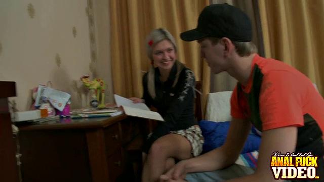 Tatyana seducing partner