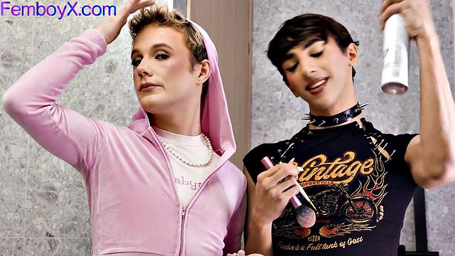 Greedy influencer seduces zaddy