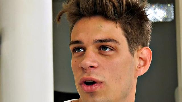 Hairybush mature lady pussypounded in doggystyle by BF