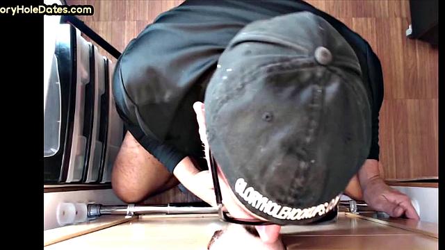 Gloryhole DILF sucks cock for warm mouthful ending