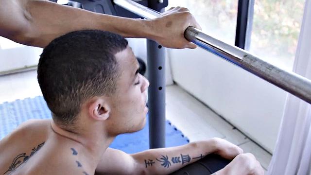 Muscular BBC guy throating bros BBC before riding it