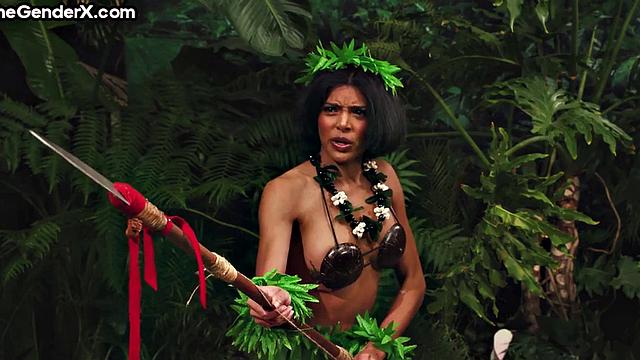 Bigbooty ebony Tgirl assfucked in outdoor