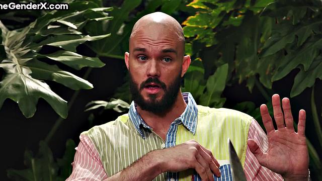 Bigbooty ebony Tgirl assfucked in outdoor