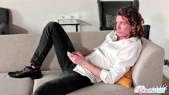 Stepdad Needs A Helping - S9:E5