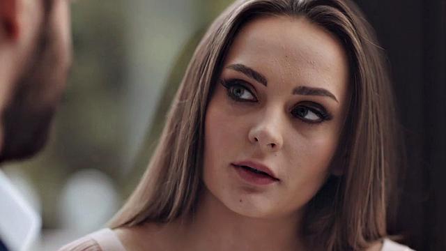 Seductive babe sucks BFs cock before passionate cowgirl sex