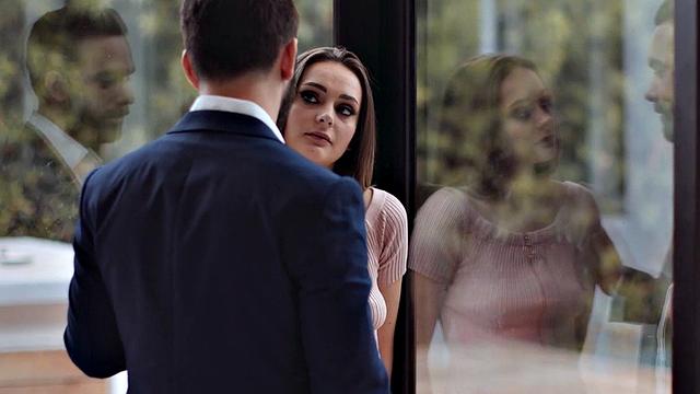 Seductive babe sucks BFs cock before passionate cowgirl sex