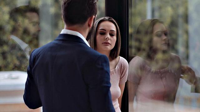 Seductive babe sucks BFs cock before passionate cowgirl sex