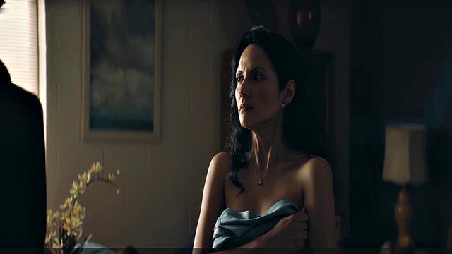 Isabel May showing her tits