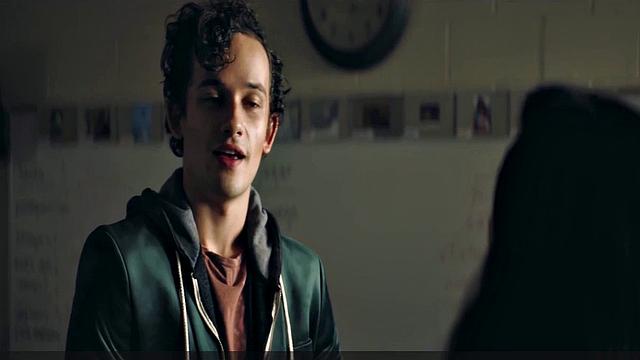 Isabel May showing her tits