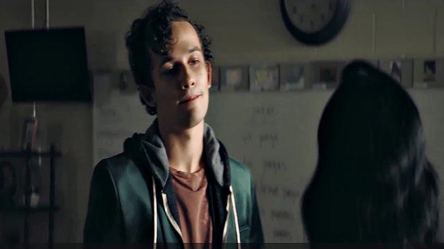 Isabel May showing her tits