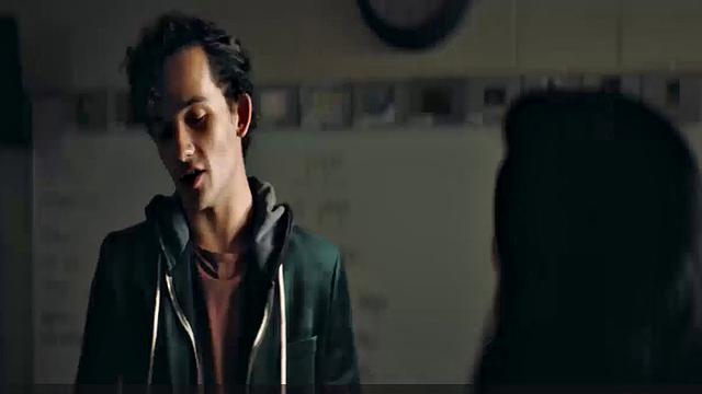 Isabel May showing her tits