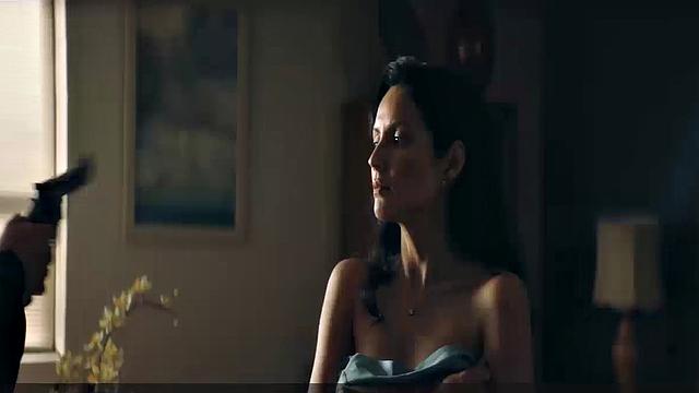 Isabel May showing her tits