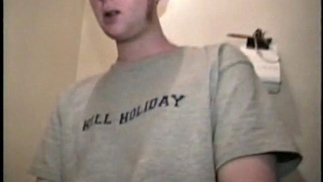 Boy-next-door spreads his new straight porn magazine on top of the washing machine and pulls his cock out of the fly.