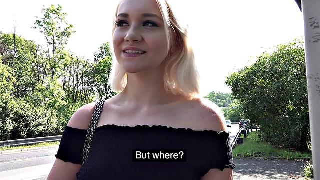 Teen dream fucked in the woods