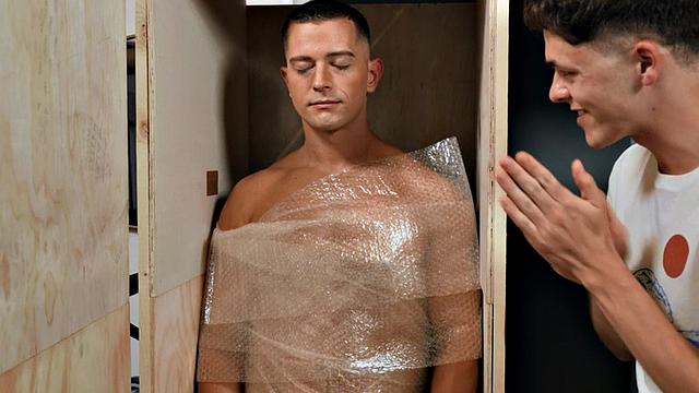 Str8 guy loves pounding in asshole with nasty dude