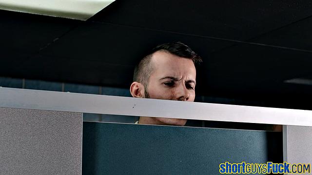 Hairy MILF banged by short dude