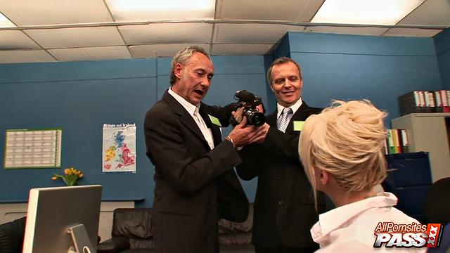 Stocking babe sucking off two