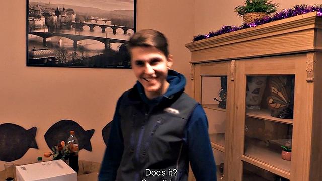 Str8 food delivery stud assfucked in POV to cumshot