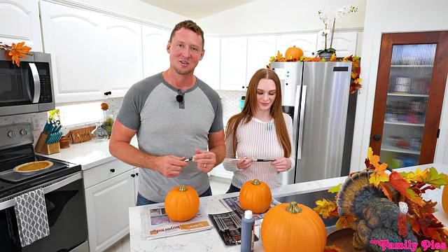 How To Eat Halloween Pie - S1:E10