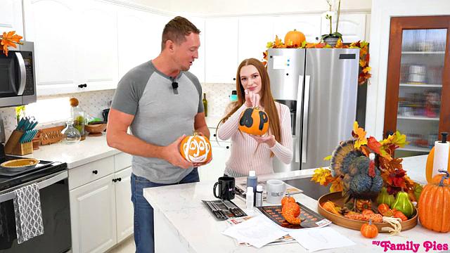 How To Eat Halloween Pie - S1:E10