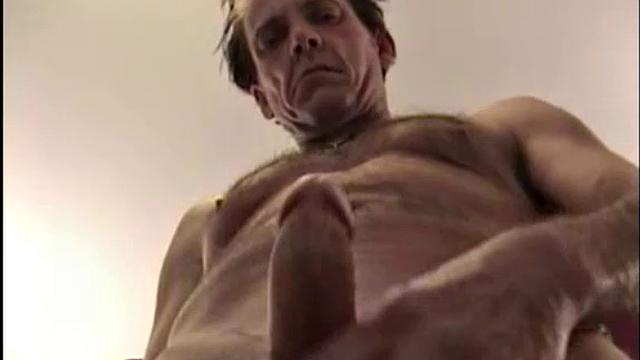 Tom is straight, but friendly and nonjudgmental. He's divorced and trying to find a new direction in life. Essentially, he's unhappy and floundering. Tom is a sound engineering specialist, who has fallen on hard times.