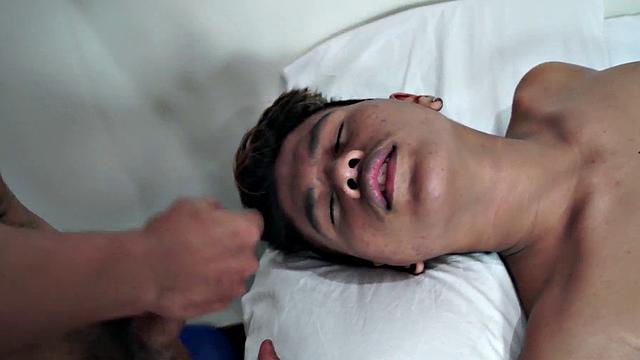 Asian amateur twink fucked in tight asshole in infirmary