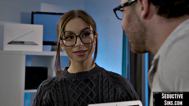 Big MILF enjoys being pussyfucked