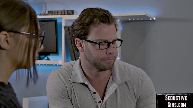 Big MILF enjoys being pussyfucked