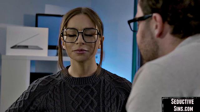 Big MILF enjoys being pussyfucked