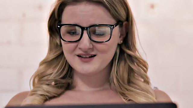 Busty babe deepthroats during doggystyle and cowgirl