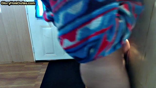 Gloryhole DILF fucked in asshole at home after BJ