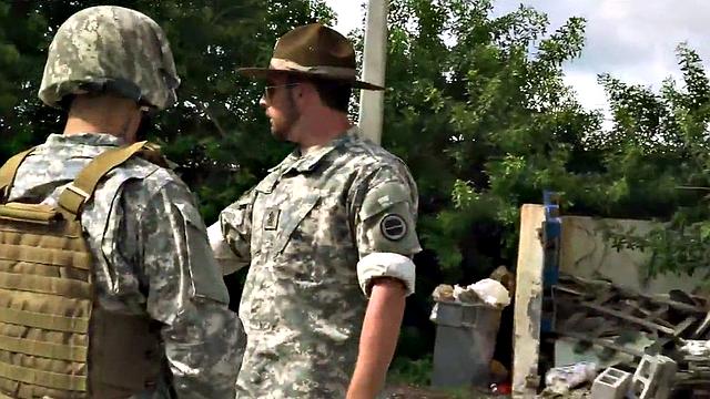 Military Black stud fucked outdoors in voyeuristic 3some