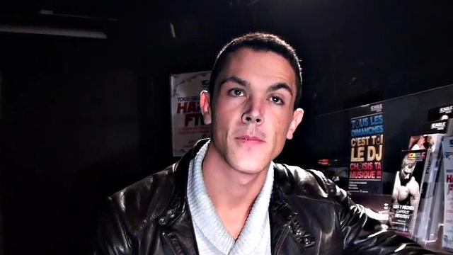 Blindfolded stud in cage fucks Black in gay club